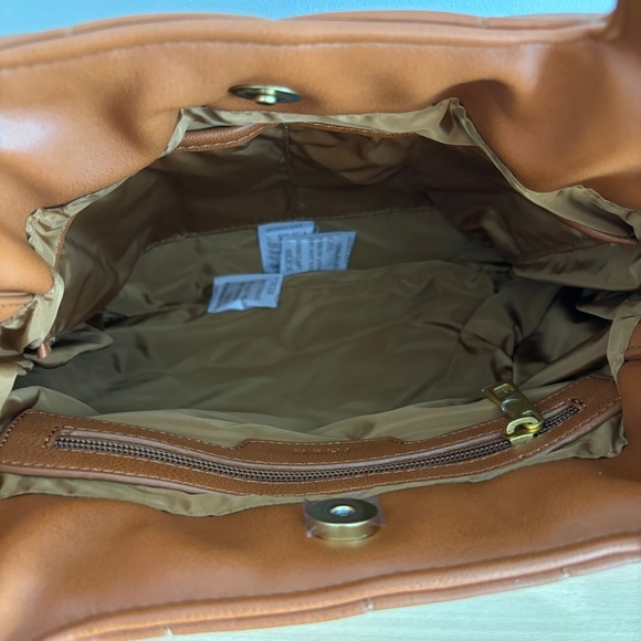 Fawn Design womens brown matte quilted handbag NWT with dust bag and strap - Picture 9 of 10